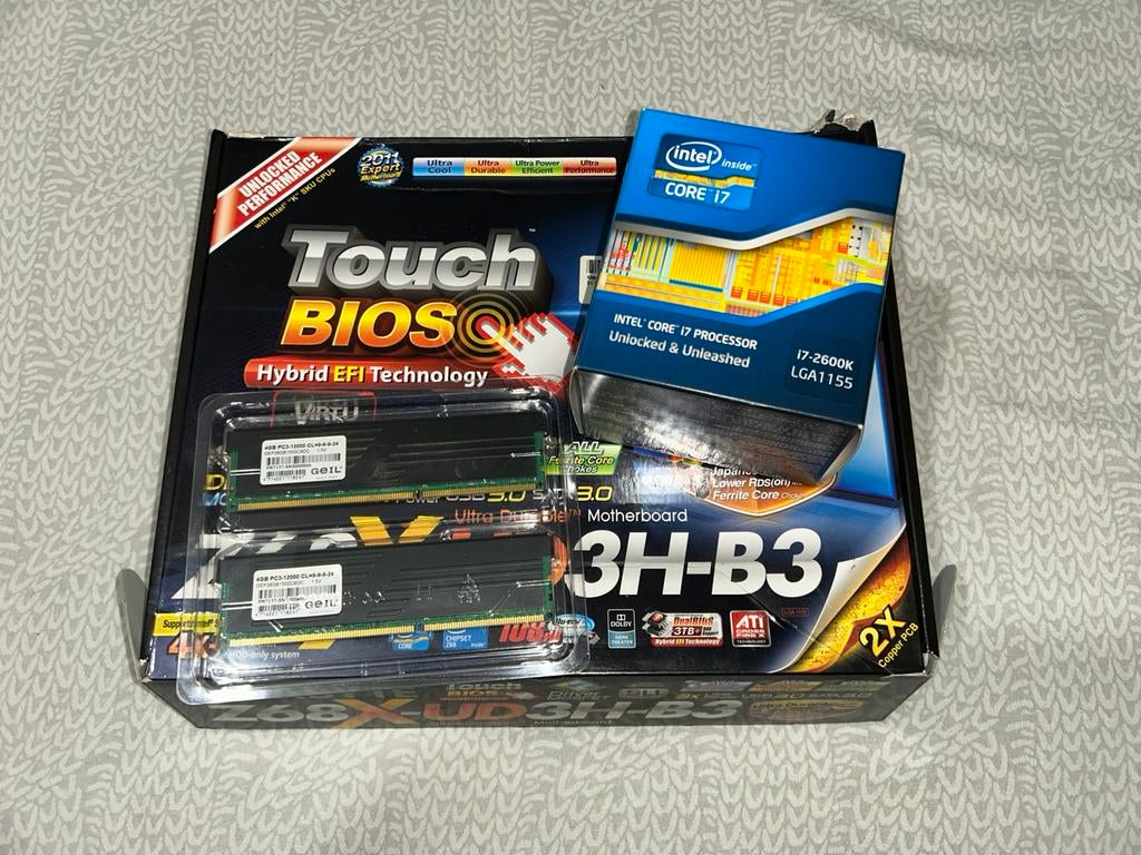 GIGABYTE Z68X-UD3H-B3 + i7 2600k + 8GB DDR3 RAM Geheugen, Computers en Software, Verzenden, DDR3