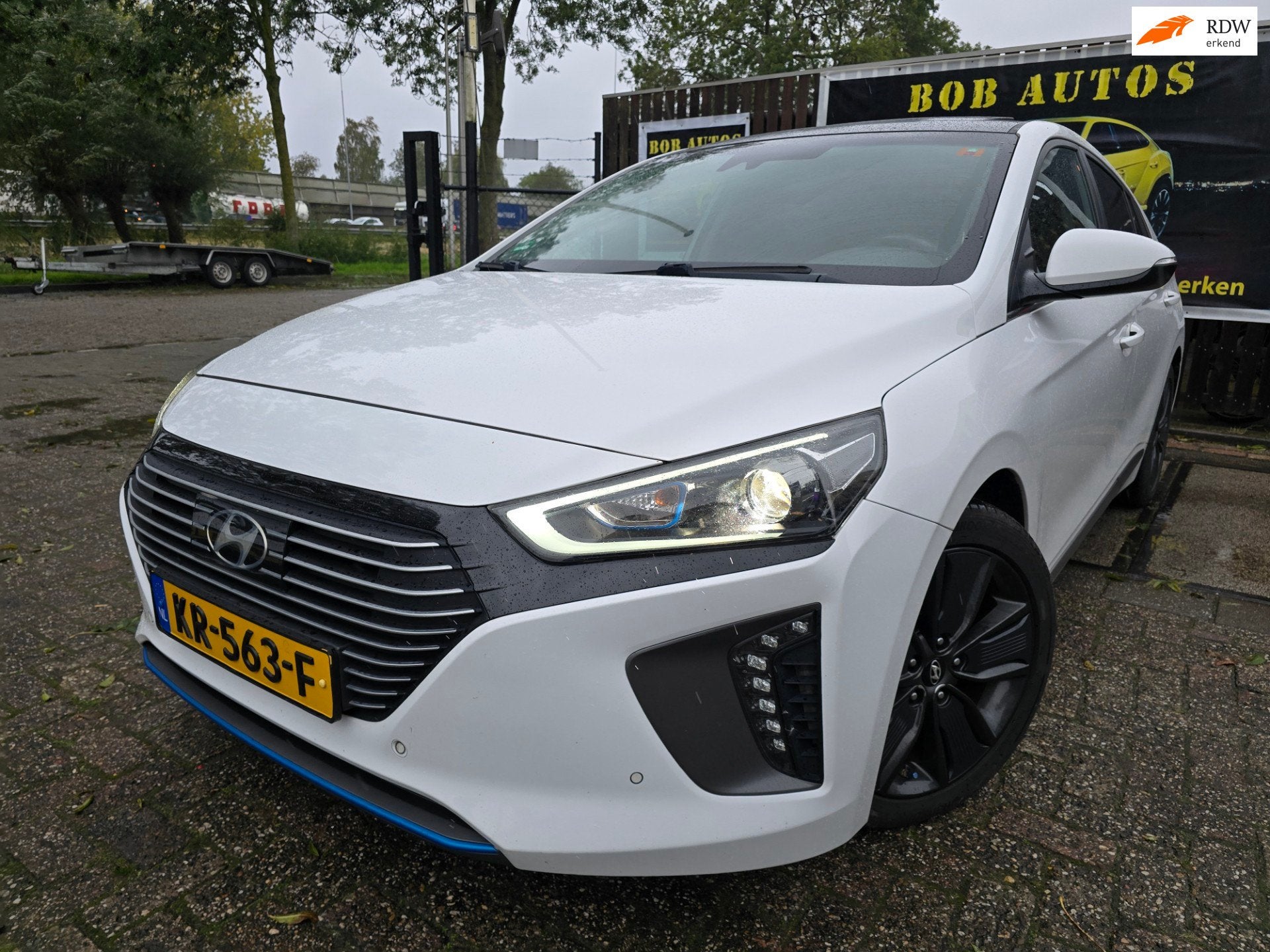 Hyundai IONIQ 1.6 GDi First Edition/2e eigenaar/nap/automaat, 1345 kg, Gebruikt, Euro 6, Wit