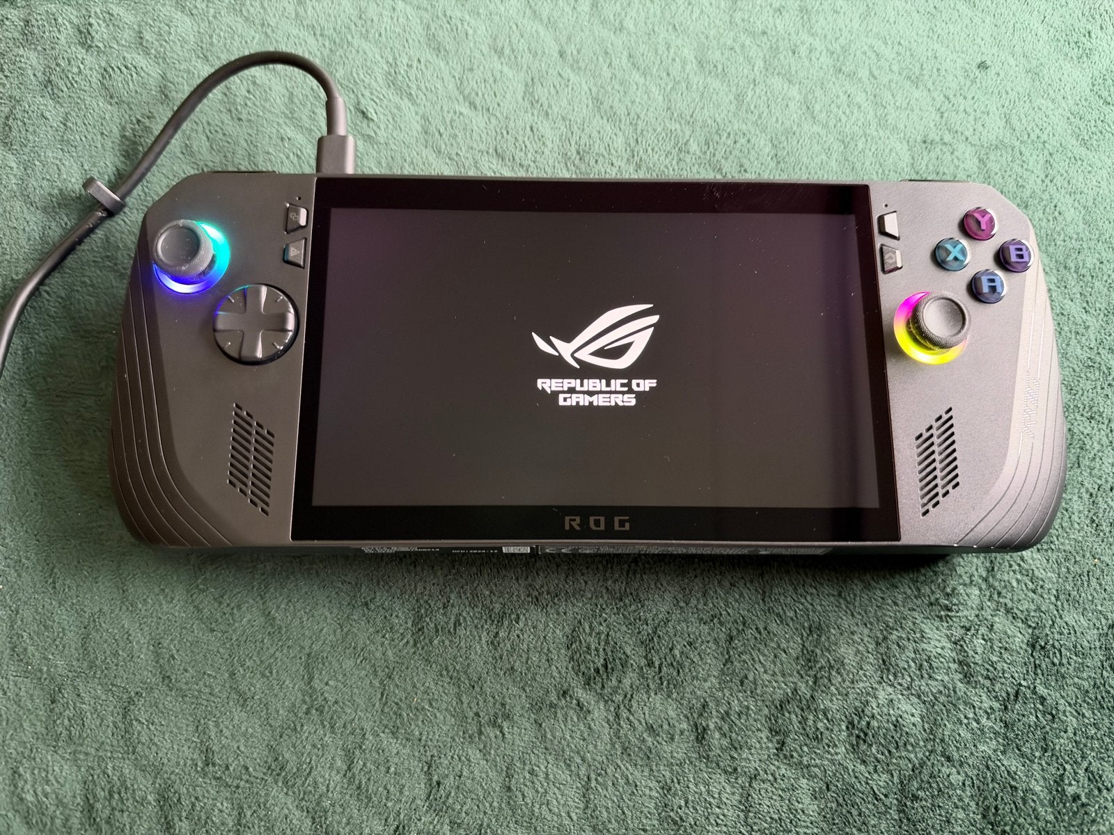 ASUS ROG Ally X – 24GB RAM – Zo goed als nieuw, Spelcomputers en Games, Ophalen, Zo goed als nieuw