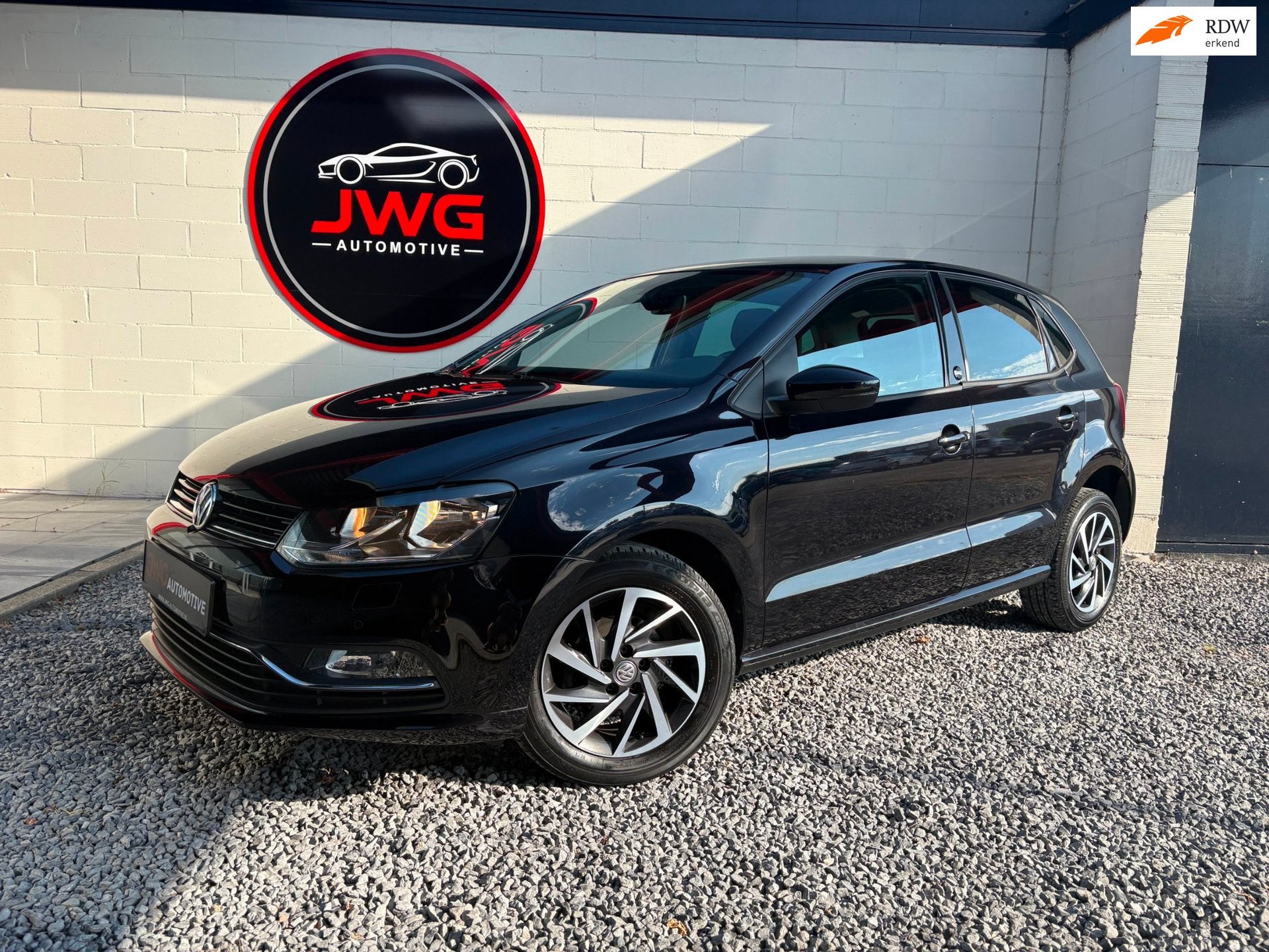 Volkswagen Polo 1.0 Sound Airco/Navi/Cruise/Stoelverwarming, Voorwielaandrijving, Stof, Gebruikt, Zwart