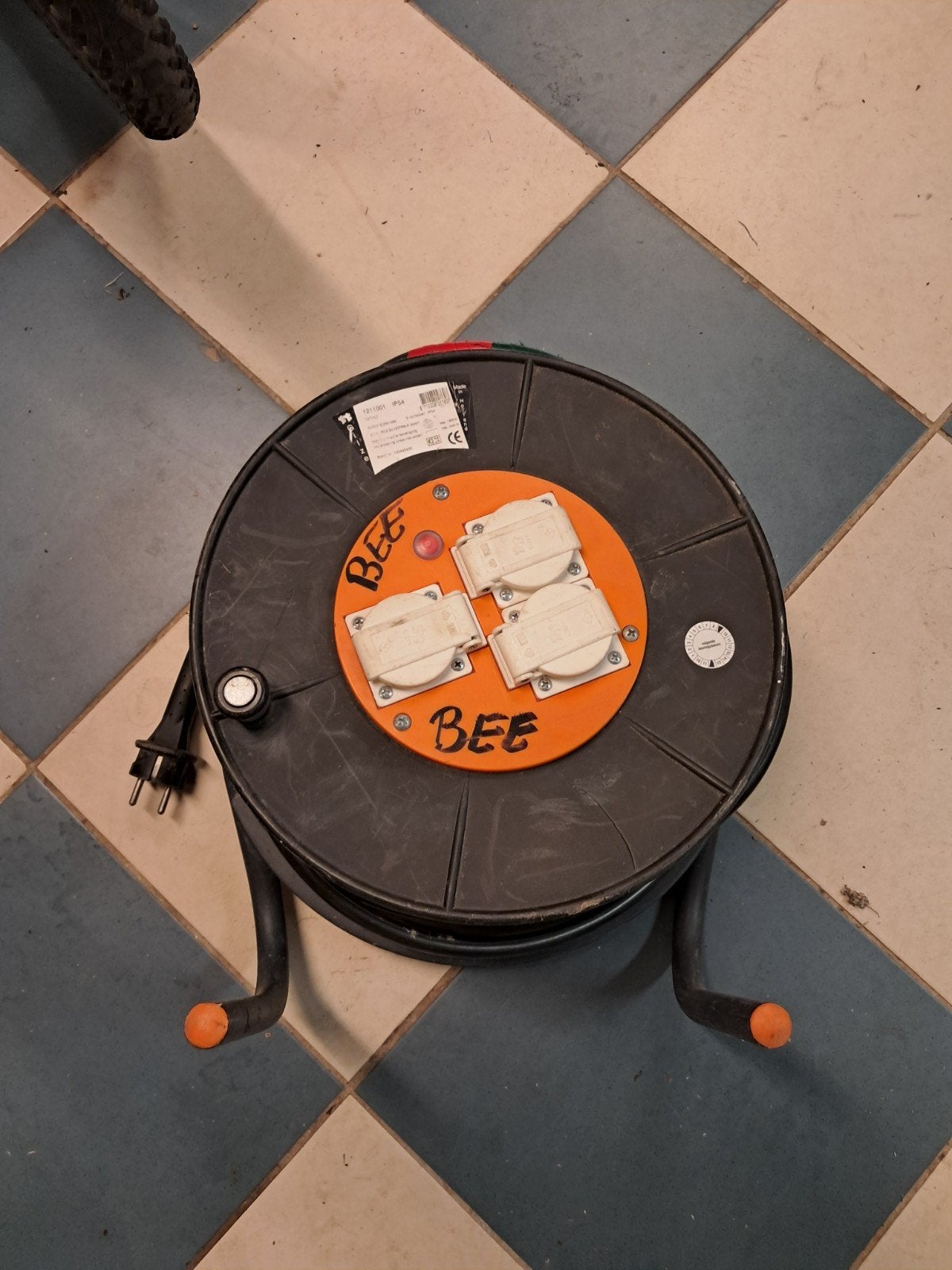 Kabelhaspel 40 meter 3x2,5mm2 met 3 stopcontacten, Ophalen of Verzenden, Gebruikt, Overige merken, Kabelhaspel
