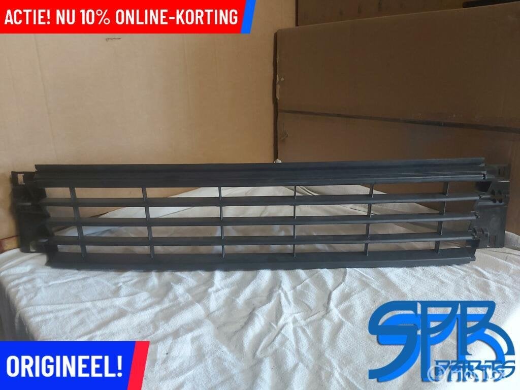 VW POLO 6C 14> GRILLE Bumperrooster MIDDEN ROOSTER 6C0853677, Gebruikt, Volkswagen, Ophalen of Verzenden, Volkswagen