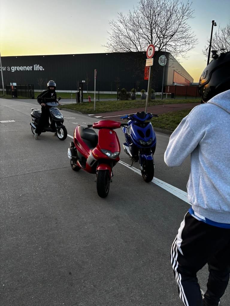 Gilera Runner 50 Gereviseerd te koop / ruil, Fietsen en Brommers, Scooters | Piaggio, Ophalen, Zo goed als nieuw, Benzine, Overige modellen
