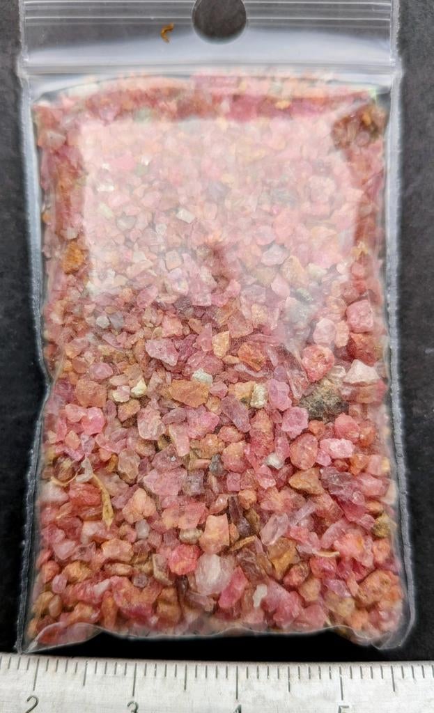 Mini rode spinel Tanzania ruw, Verzenden, Mineraal