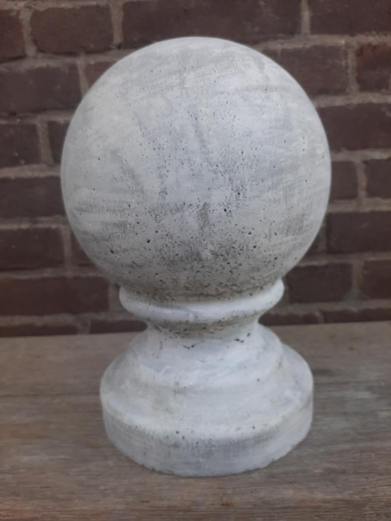 Betonnen paalkop bol paalornament finial tuinbeeld beton, Ophalen of Verzenden