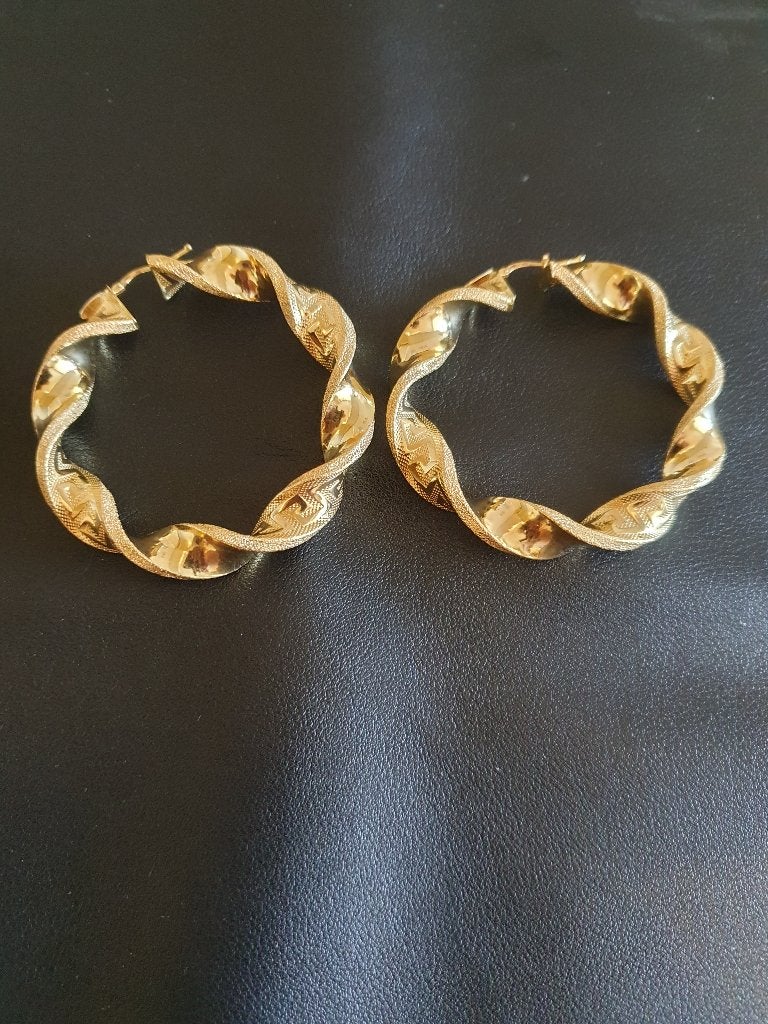 Super vette set Versace wokkels 18 kr 750 gekeurd 17,7 gram, Hangers, Nieuw, Ophalen of Verzenden, Goud