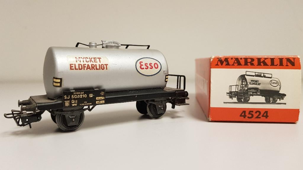Märklin 4524 Ketelw Esso van de SJ Statens Järnvägar-Zweden, Wisselstroom, Wagon, Ophalen of Verzenden, Zo goed als nieuw