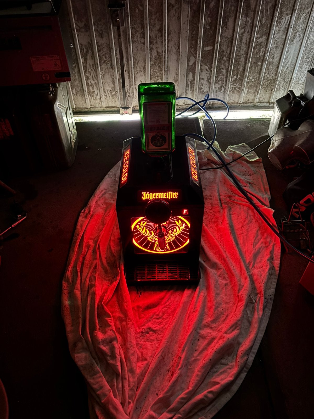 Jägermeister TAP Machine Shot Machine Dispenser LED Dispens, Ophalen, Zo goed als nieuw, Overige merken