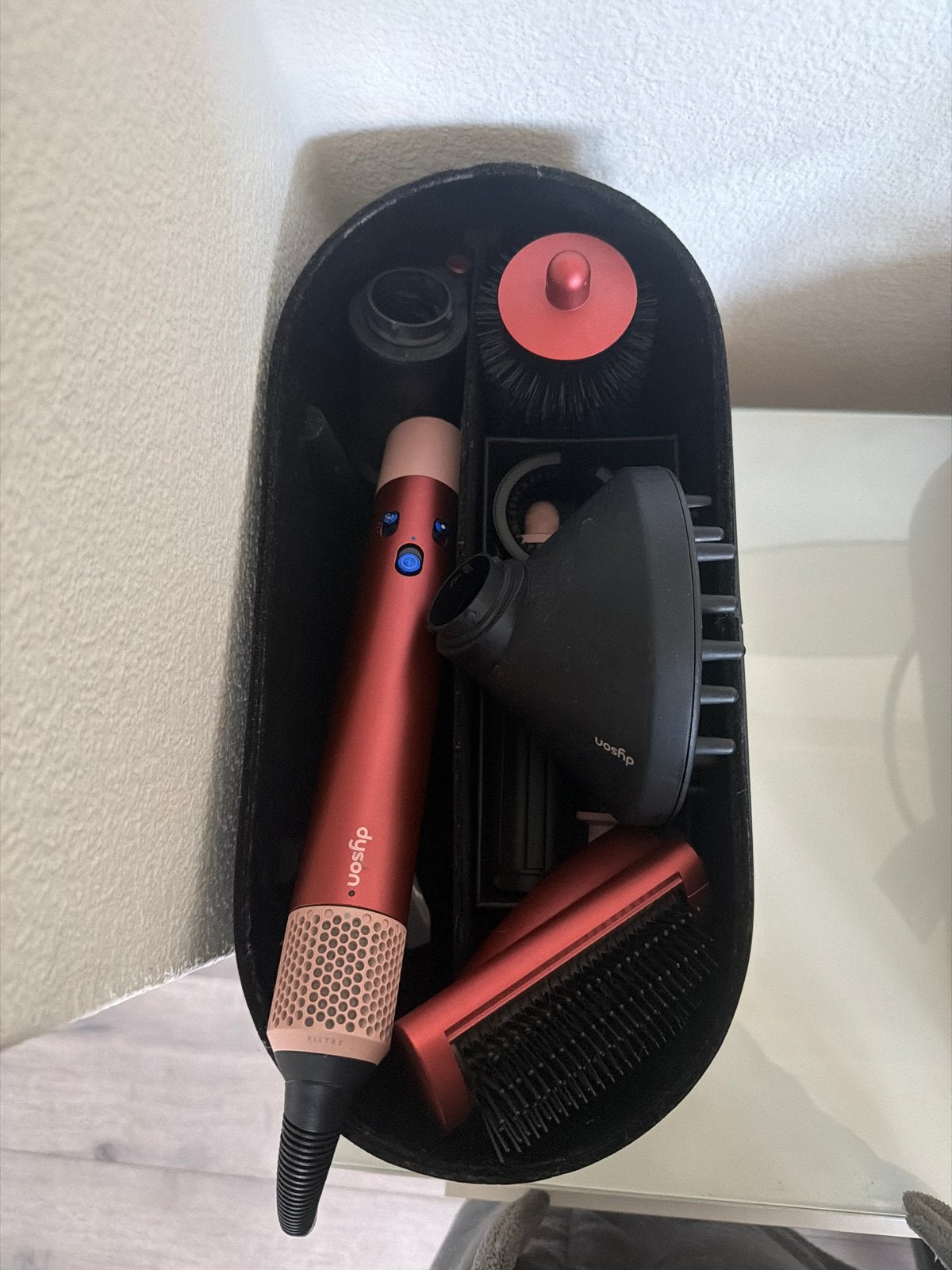 Dyson Airwrap Complete Styler - Rood/Nikkel, Sieraden, Tassen en Uiterlijk, Ophalen, Zo goed als nieuw, Föhn of Haardroger