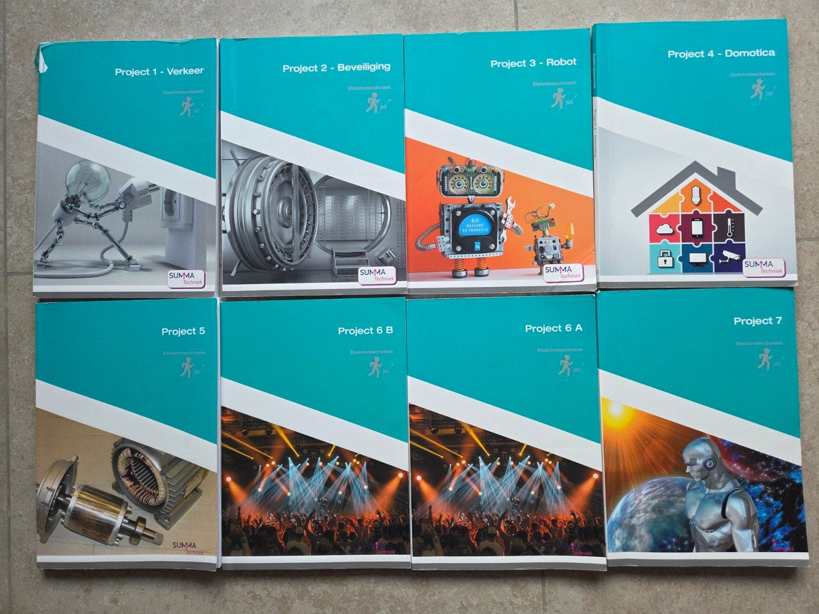 Summa Techniek Projectboeken (8 stuks), Ophalen, Gelezen, MBO