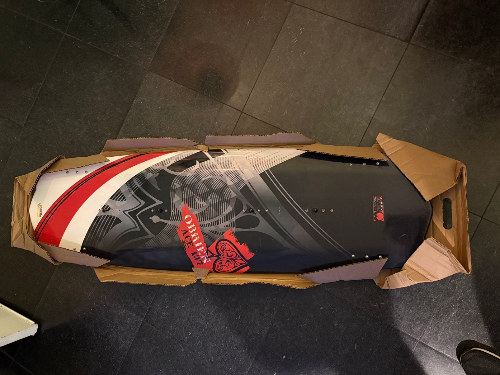 Wakeboard O'Brien Ace 137  voor boot met vinnen, Watersport en Boten, Wakeboarden, Ophalen, Gebruikt, Board