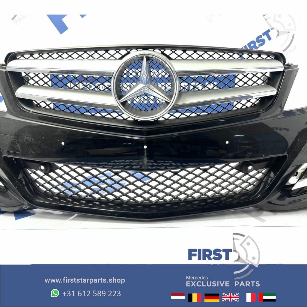 W204 C204 Mercedes C Klasse FACELIFT VOORBUMPER COMPLEET + G, Gebruikt, -, Voor, Ophalen of Verzenden
