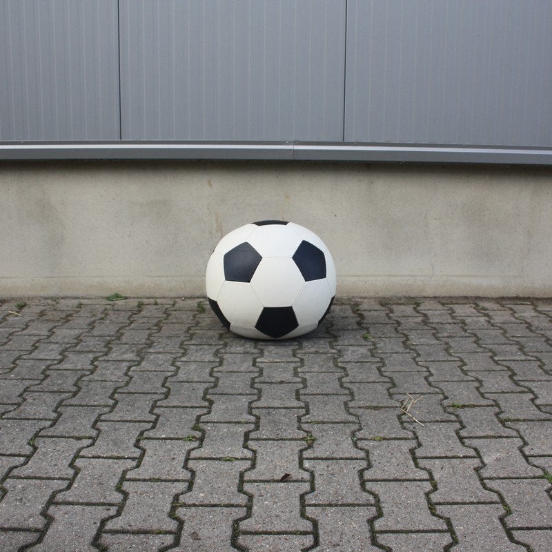 Studio Job poef Playtime | voetbal | Montis, Ophalen, Minder dan 50 cm, Gebruikt, Studio Job , Modern Design