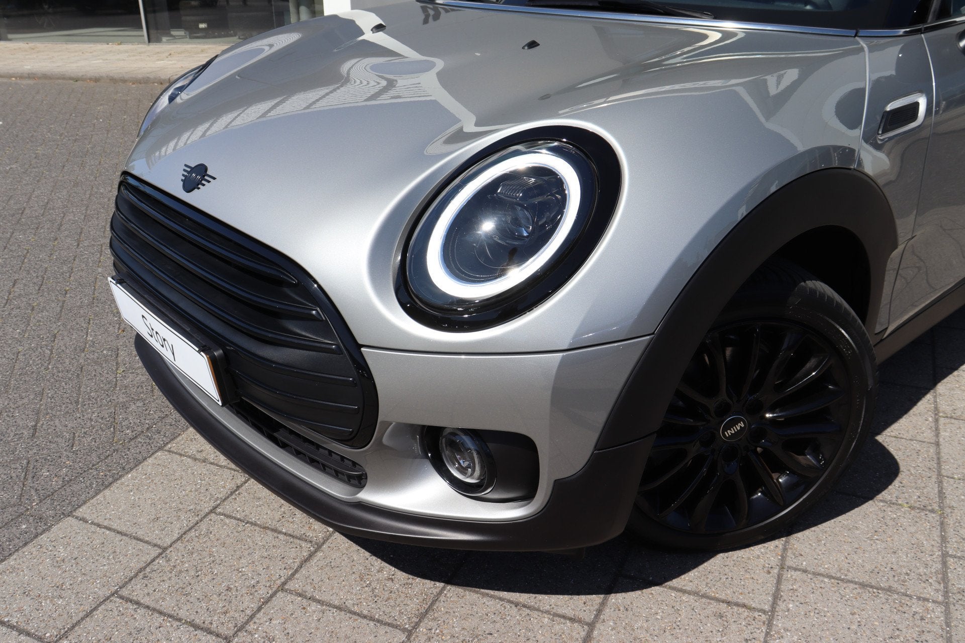 MINI Clubman Cooper Classic Automaat / Comfortstoelen / Comf, 12 maanden, Gebruikt, Origineel Nederlands, Zilver of Grijs