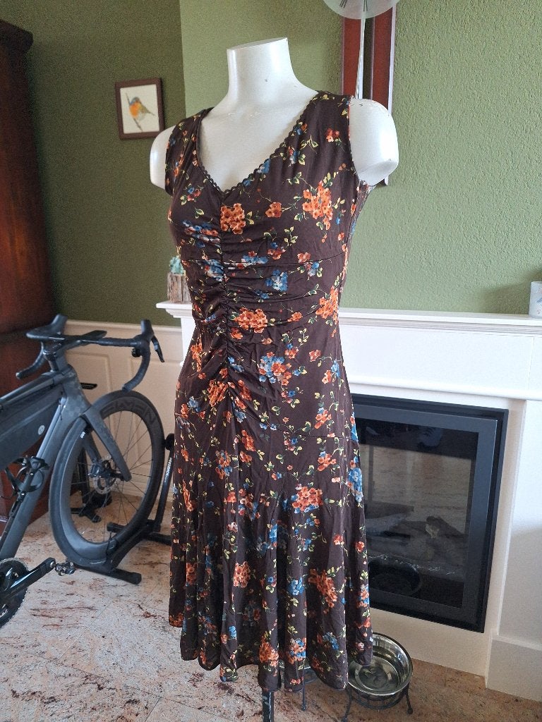 Sandro Ferrone prachtige donker bruine bloemen jurk mt L, Bruin, Verzenden, Maat 42/44 (L), Sandro ferrone