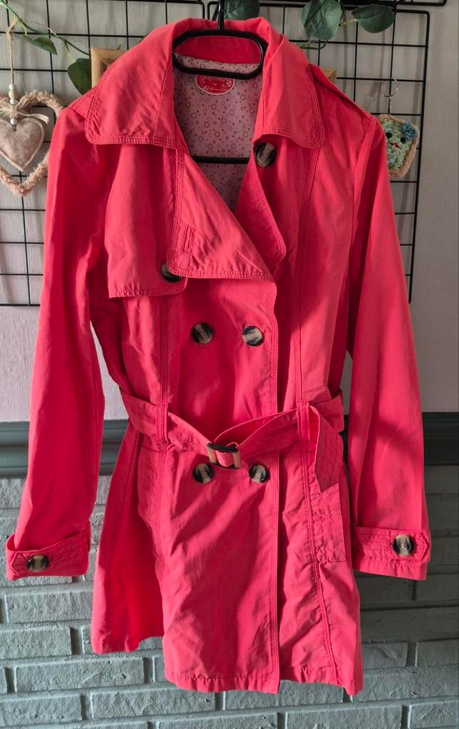 In Extenso koraalrode trenchcoat maat M, Ophalen of Verzenden, Zo goed als nieuw, Maat 38/40 (M), Rood