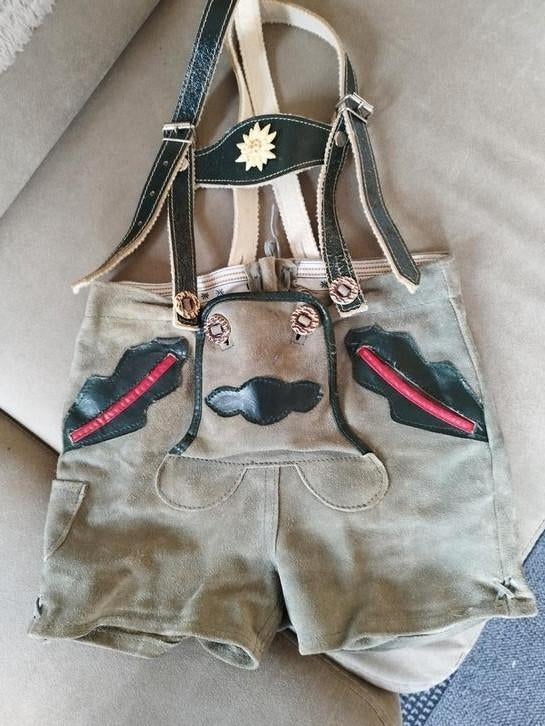 Lederhose maat 104 grijs/groen met bretels - Echt Leder, Broek, Gebruikt, Ophalen of Verzenden, Onbekend