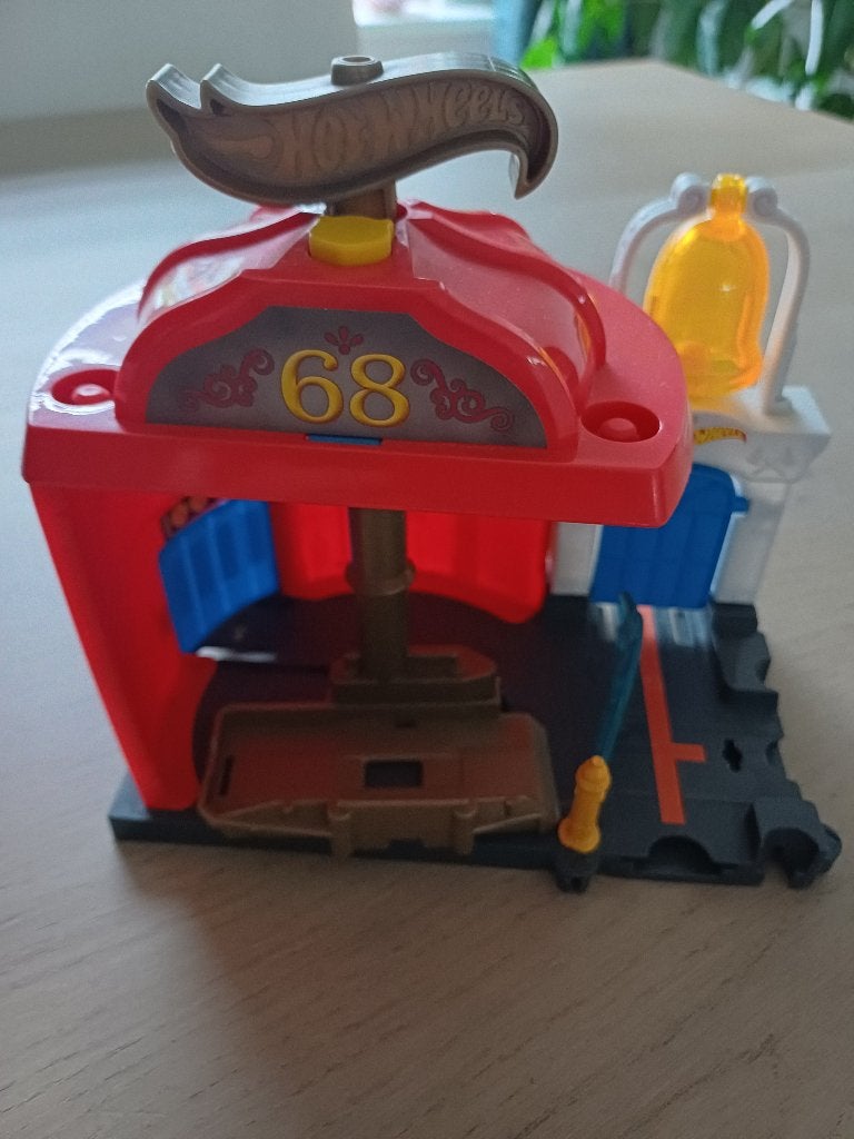 Hot Wheels City Brandweerkarzerne, Ophalen of Verzenden, Hot Wheels, Handmatig, Racebaan