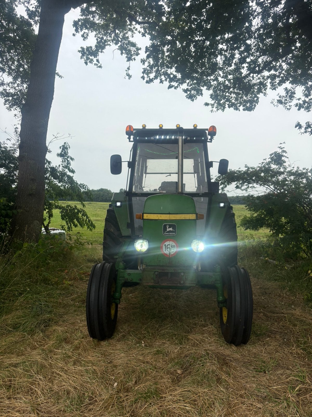 Nette John Deere 3130, Zakelijke goederen, Agrarisch | Tractoren, Ophalen, Gebruikt, Tot 80 Pk, John Deere
