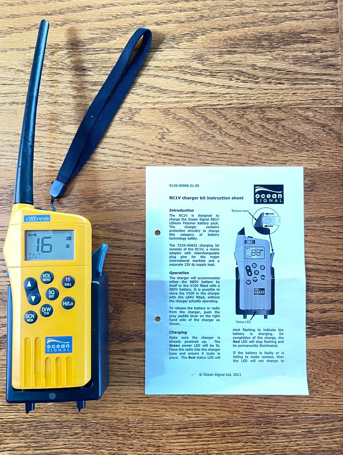 MARIFOON - GMDSS handheld, OceanSignal V100, SOLAS, Ophalen of Verzenden, Zo goed als nieuw, Communicatie