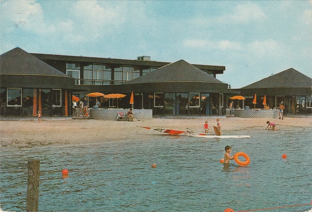 AMERICA Het Meerdal Bungalowpark Sporthuis Centrum, Verzenden, 1960 tot 1980, Gelopen, Limburg