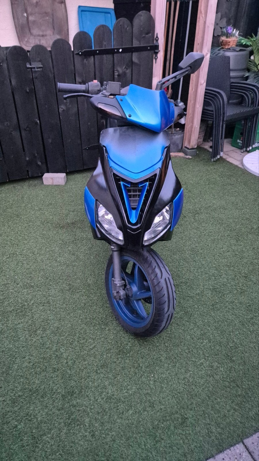 Aprilia SR50 Factory DD Piaggio LC Blok - Zwart/Blauw, Ophalen, Tweetakt, Gebruikt, Maximaal 45 km/u