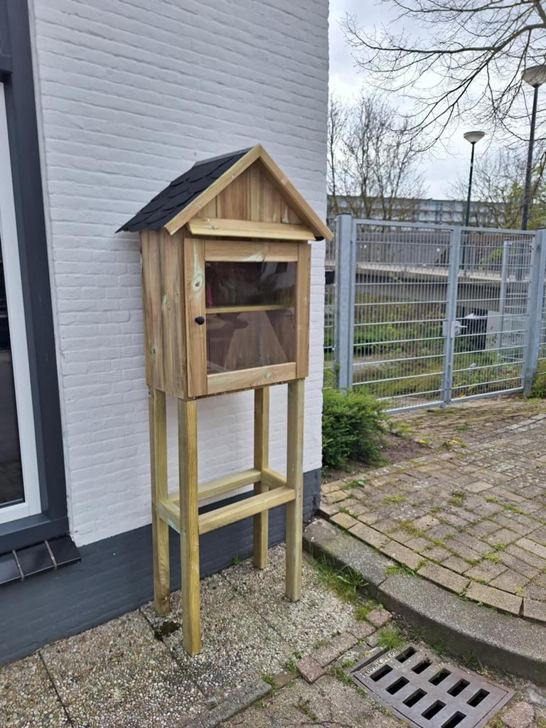 Minibieb/Boekenkastje met bitumen dak!, Huis en Inrichting, Kasten | Boekenkasten, Ophalen, Met plank(en), Nieuw, 50 tot 100 cm