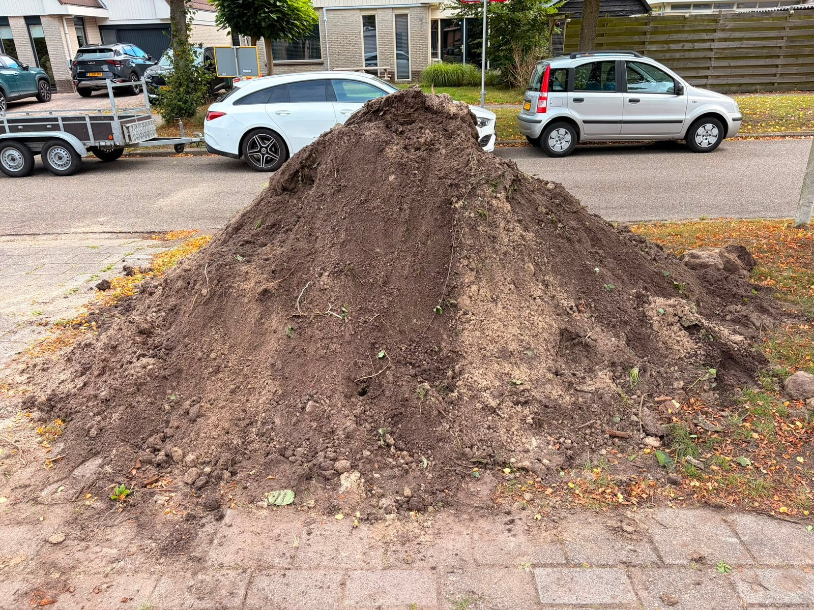 Gratis zwart zand, Tuin en Terras, Zand, Ophalen, Zo goed als nieuw, Overige typen