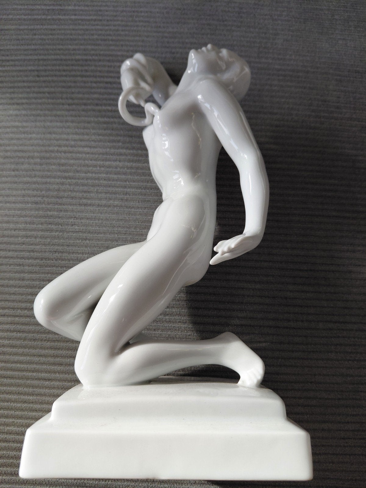 Herend Porseleinen Beeld: de dood van cleopatra g, Ophalen, Wit, Overige materialen, Beeld