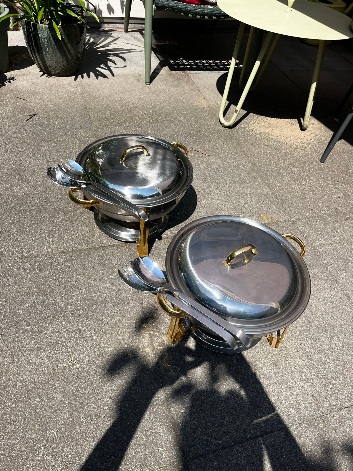 Chafing Dish Set - 2 stuks met serveerbestek, Huis en Inrichting, Overige typen, Zilver, Ophalen of Verzenden, Zo goed als nieuw