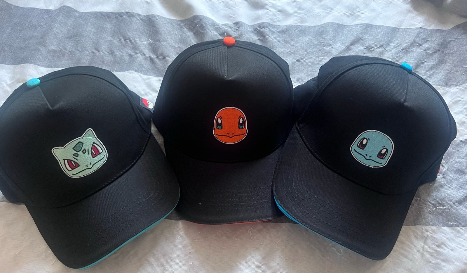 Nieuwe Pokémon petten - Bulbasaur, Charmander, Squirtle, Ophalen of Verzenden, Nieuw
