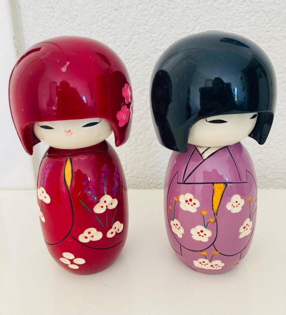 Japanse Kokeshi poppen 2 stuks, Ophalen of Verzenden