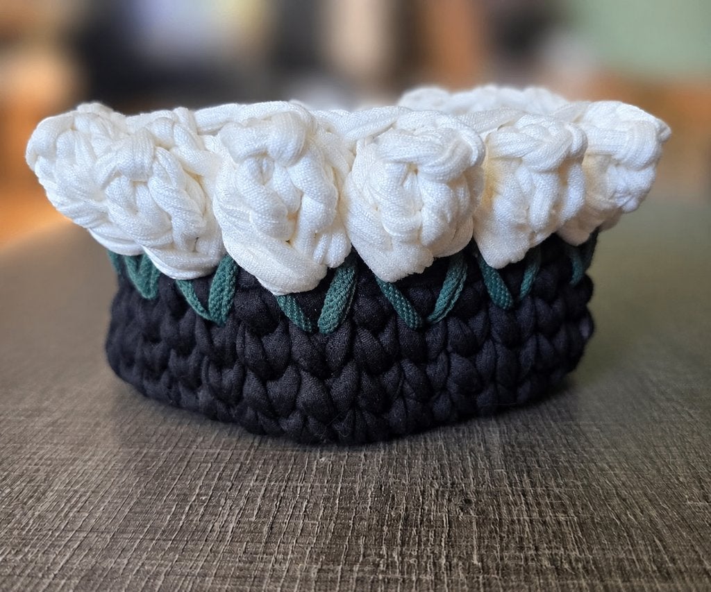 Handgemaakte gehaakte rozenmand | Zwart-witte bloemenmand, Mand, Verzenden, Textiel, Rond
