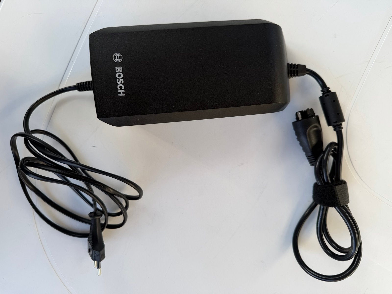 Bosch Fast Charger BCS250 eBike Acculader 36V-6A, Fietsen en Brommers, Fietsaccessoires | Fietsaccu's, Ophalen of Verzenden, Zo goed als nieuw