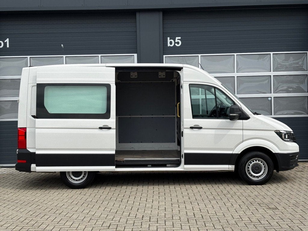 Volkswagen CRAFTER 2.0 TDI 3000KG AHW 177PK L3H2 Camera / Cr, Auto's, Bestelauto's, Parkeersensor, 1998 kg, 4 cilinders, Volkswagen