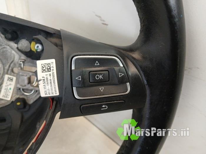 Stuurwiel van een Volkswagen Golf, Auto-onderdelen, Gebruikt, -, Volkswagen, -