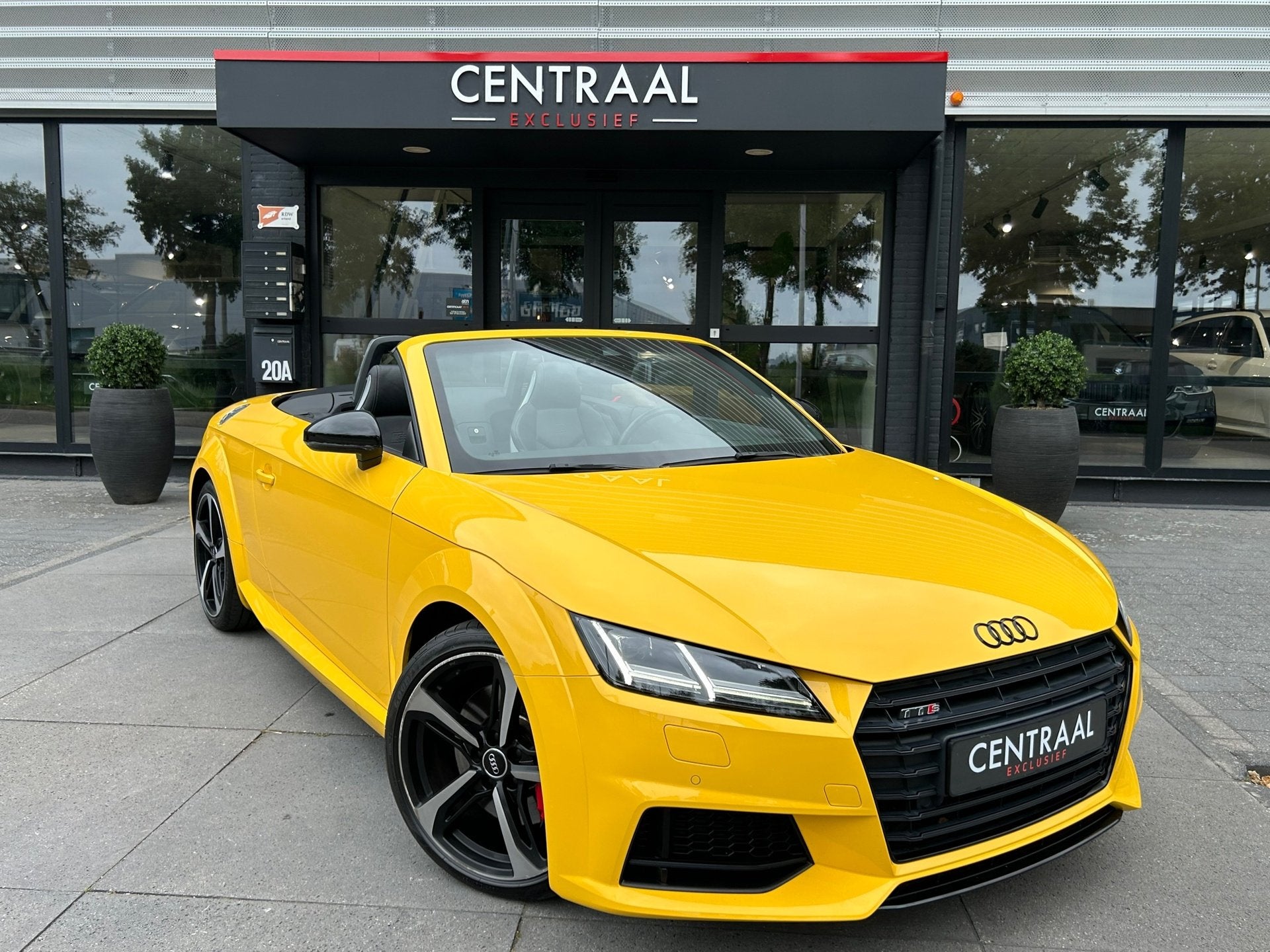 Audi TT Roadster 2.0 TFSI TTS quattro Pro Line + B&O|Matrix|, Auto's, Automaat, Dealer onderhouden, TT, Gebruikt