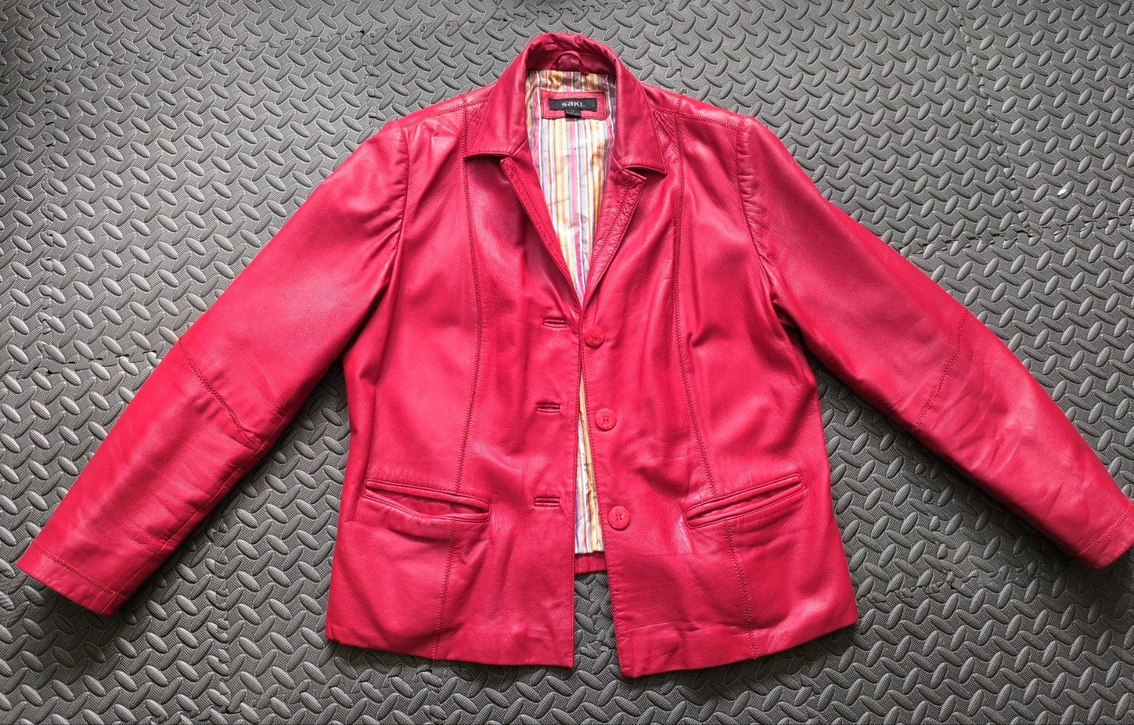 Saki Leren Jasje Maat 42 Comfort Rood, Kleding | Dames, Maat 42/44 (L), Ophalen of Verzenden, Saki, Gedragen