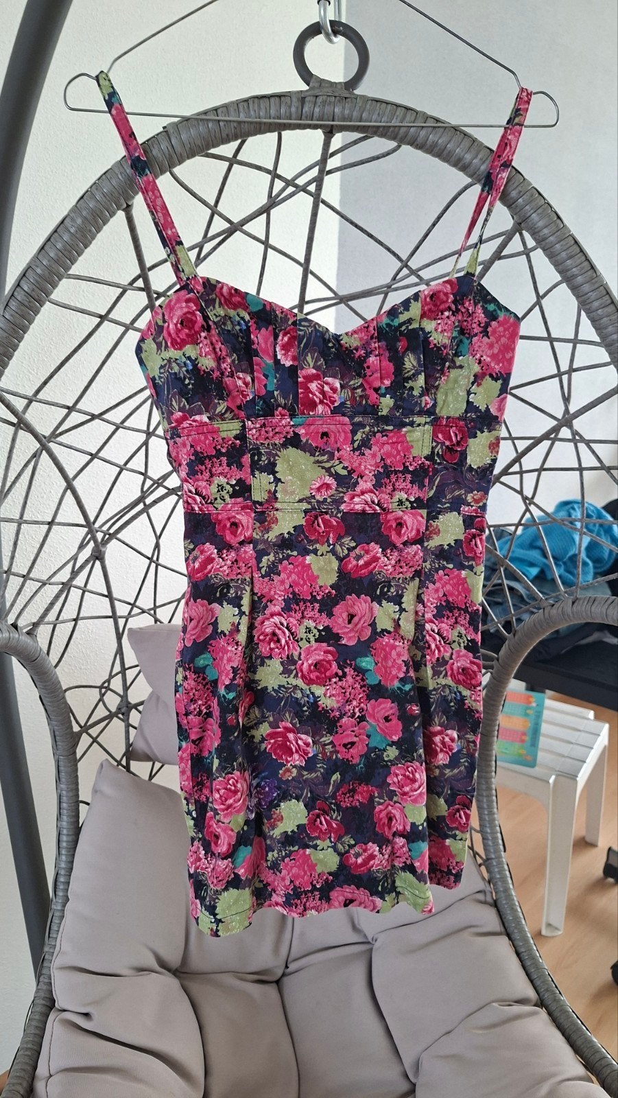 Zomerse bloemenjurk TRF may s, Ophalen of Verzenden, Zo goed als nieuw, Roze, Maat 36 (S)