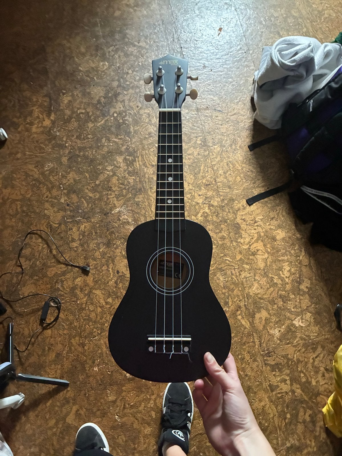 Zwarte ukelele, Ophalen, Gebruikt, Ukelele