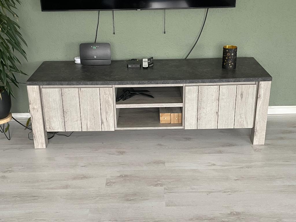 Tv meubel, Ophalen, Gebruikt, 25 tot 50 cm, Minder dan 100 cm