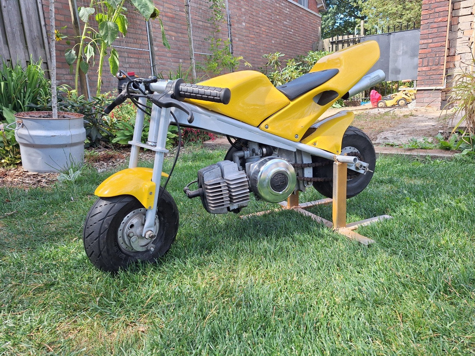 Gele Pitbike  puch mini bike, Fietsen en Brommers, Minibikes, Midibikes en Pitbikes, Ophalen, Gebruikt, Puch, Pitbike