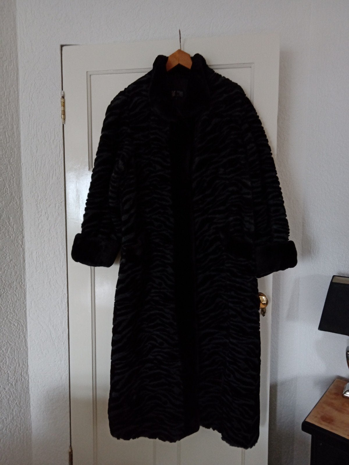 Te koop lange dames jas van Edgar Vos, Kleding | Dames, Ophalen of Verzenden, Zwart