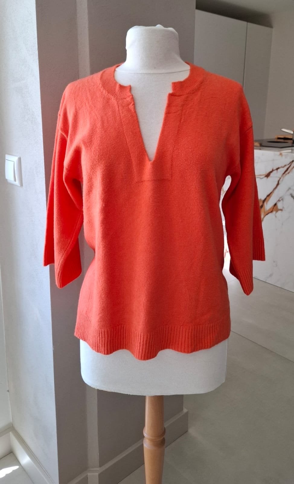 Due Amanti Oranje Trui - Maat M, Verzenden, Zo goed als nieuw, Maat 38/40 (M), Oranje
