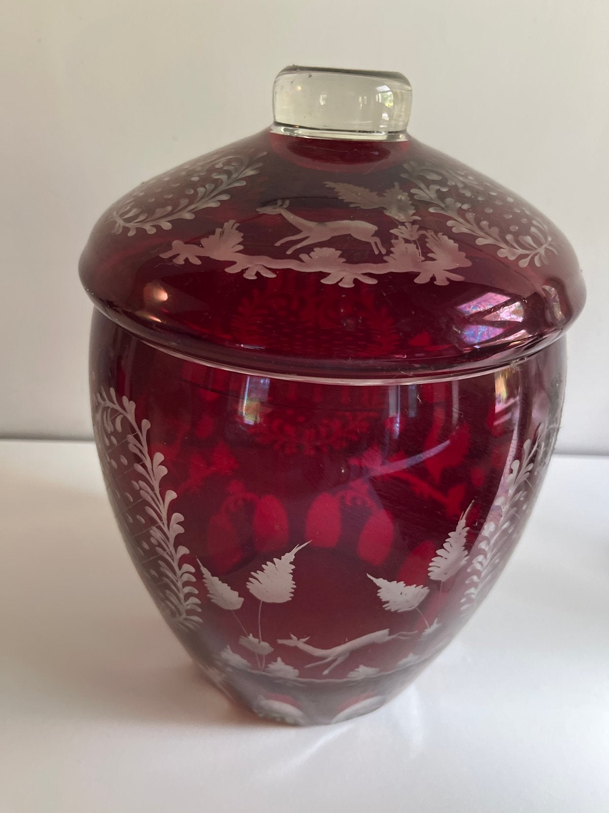 Boheemse Snoeppot van Robijnrood Glas met Gravering, Ophalen of Verzenden