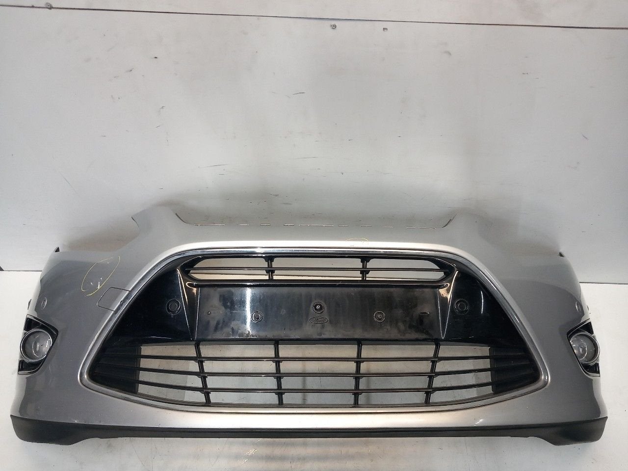 Bumper voor Ford C-Max, Onderdelen@venauto.nl, Van der Ven Autorecycling B.V., Gebruikt, Ettenseweg 76, 4706 PB Roosendaal, The Netherlands