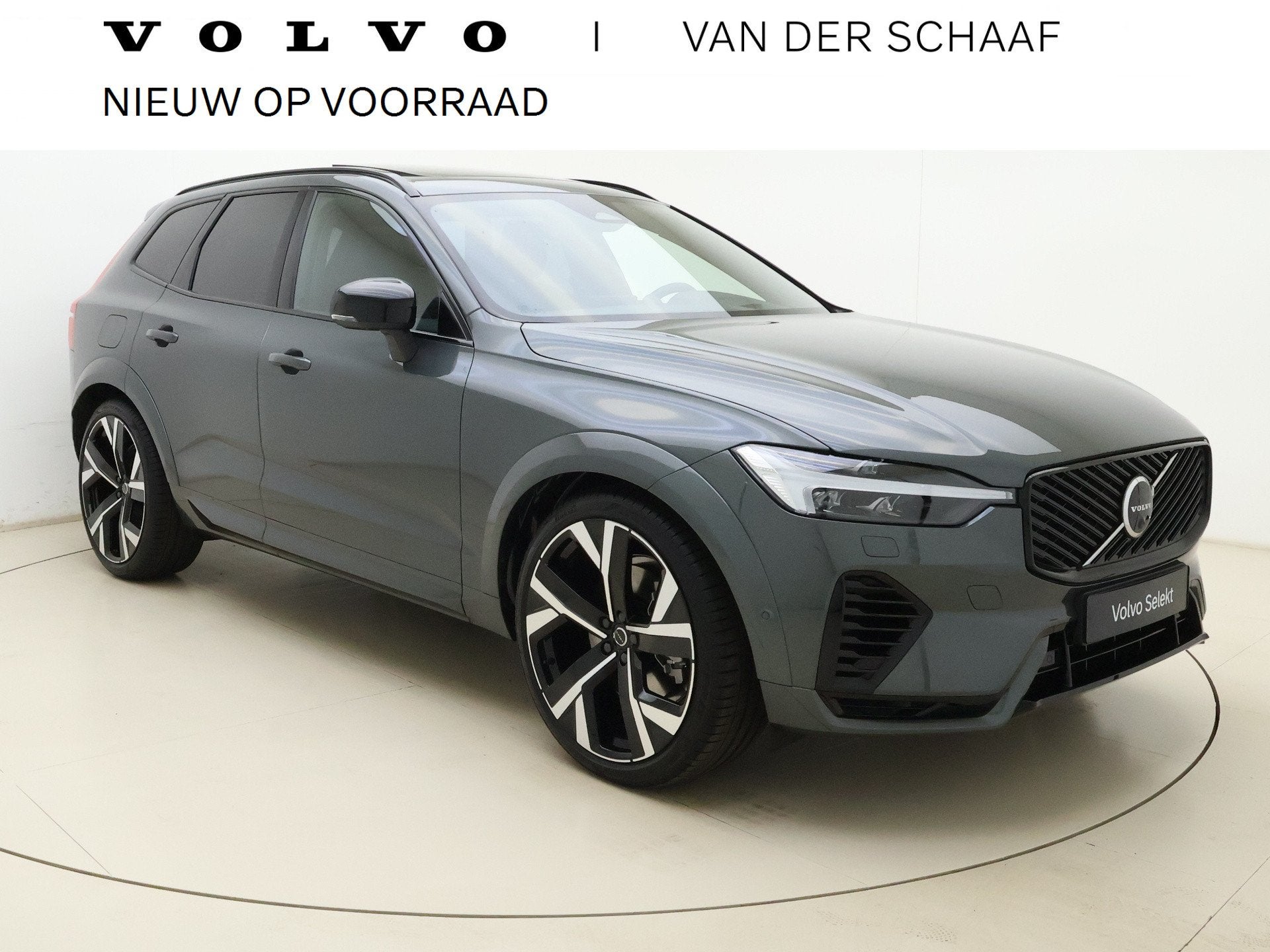 Volvo XC60 T8 406pk AWD Ultra - Dark Executive Edition / NIE, Auto's, Volvo, Automaat, 4 cilinders, 1969 cc, Bedrijf