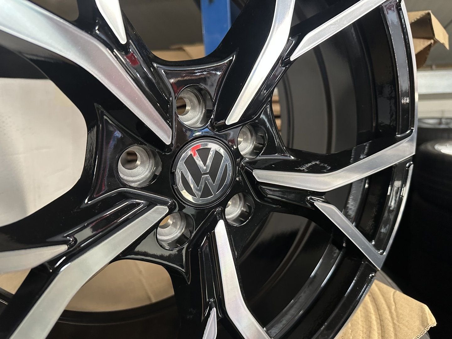 NIEUW 17inch Audi VW Seat Skoda GTI Style Velgen! 5x100, Auto-onderdelen, Banden en Velgen, -, -, Banden en Velgen, Nieuw