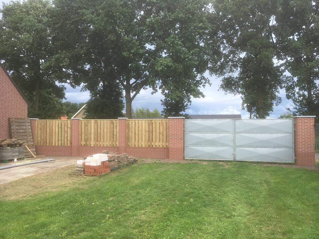 Openslaande poort / Dubbele draaipoort / vleugelpoort, Tuin en Terras, Ophalen, Staal, Zo goed als nieuw, 150 tot 200 cm