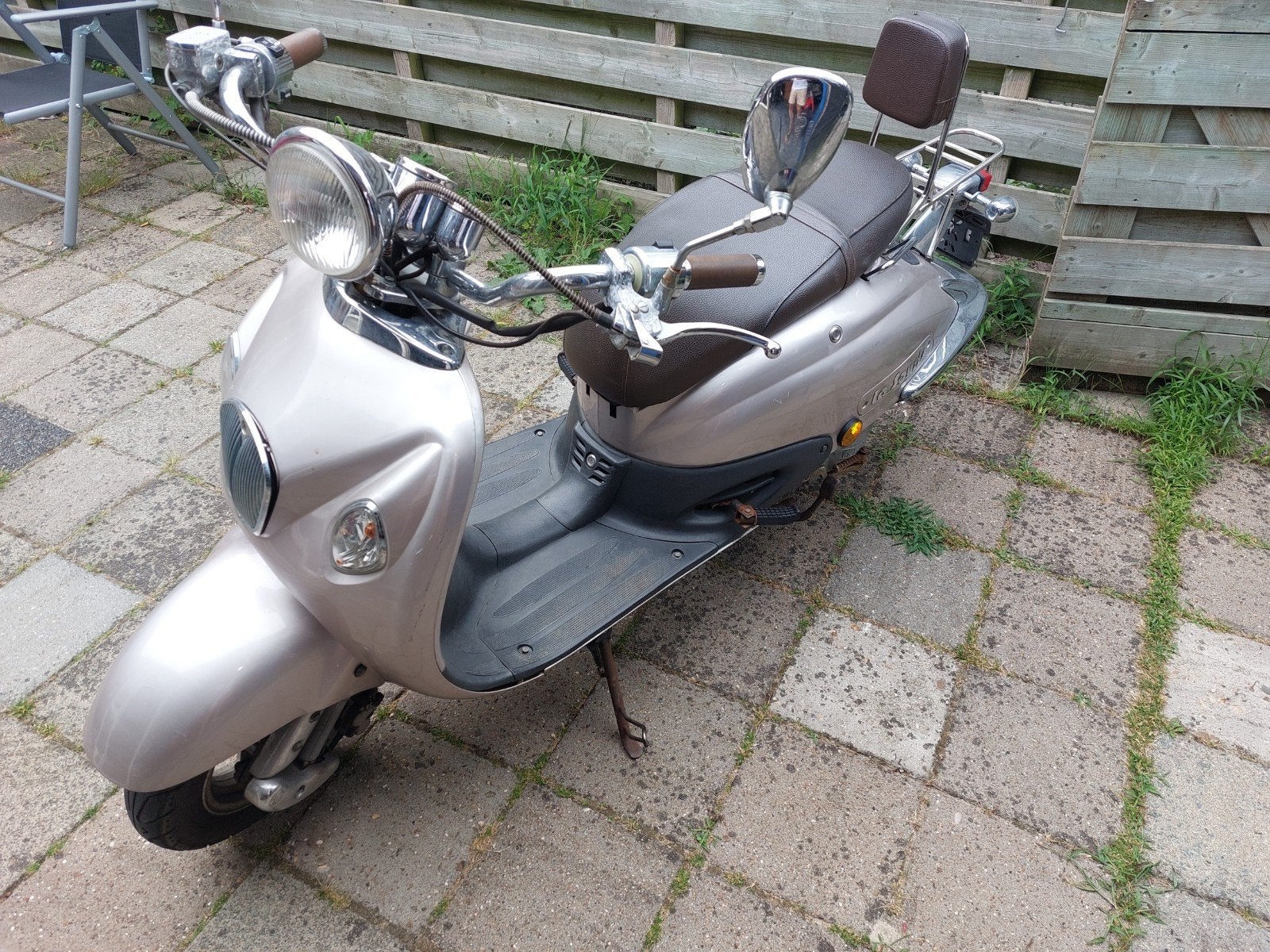 La souris scooter, Fietsen en Brommers, Scooters | Overige merken, Ophalen, Gebruikt, Maximaal 45 km/u, Benzine